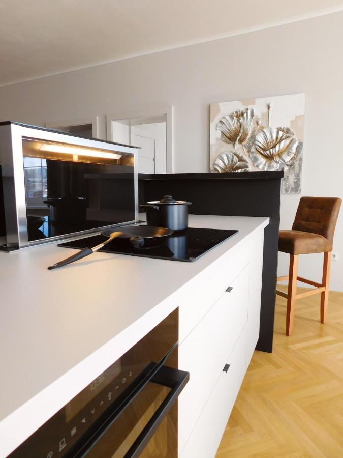 Vila Pod Lipami Apartment Bruntal Luaran gambar